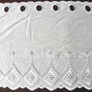 GARAM fehér hímzett batiszt vitrázsfüggöny